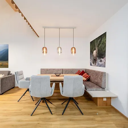 Wiesenblick Residences - By Mynests Haus im Ennstal