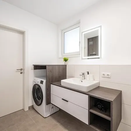 Wiesenblick Residences - By Mynests Appartement