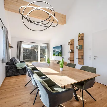 Appartement Wiesenblick Residences - By Mynests