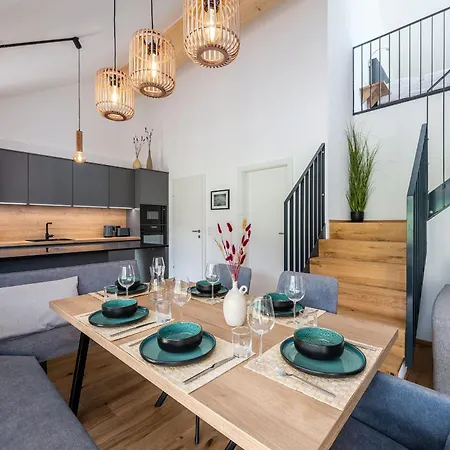 Appartement Wiesenblick Residences - By Mynests Haus im Ennstal