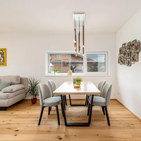 Wiesenblick Residences - By Mynests Appartement