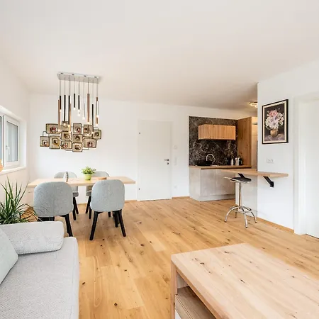 Appartement Wiesenblick Residences - By Mynests *