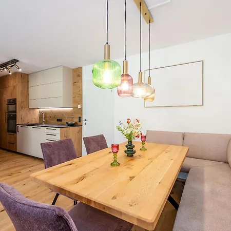 Wiesenblick Residences - By Mynests Haus im Ennstal