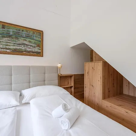 Wiesenblick Residences - By Mynests Haus im Ennstal